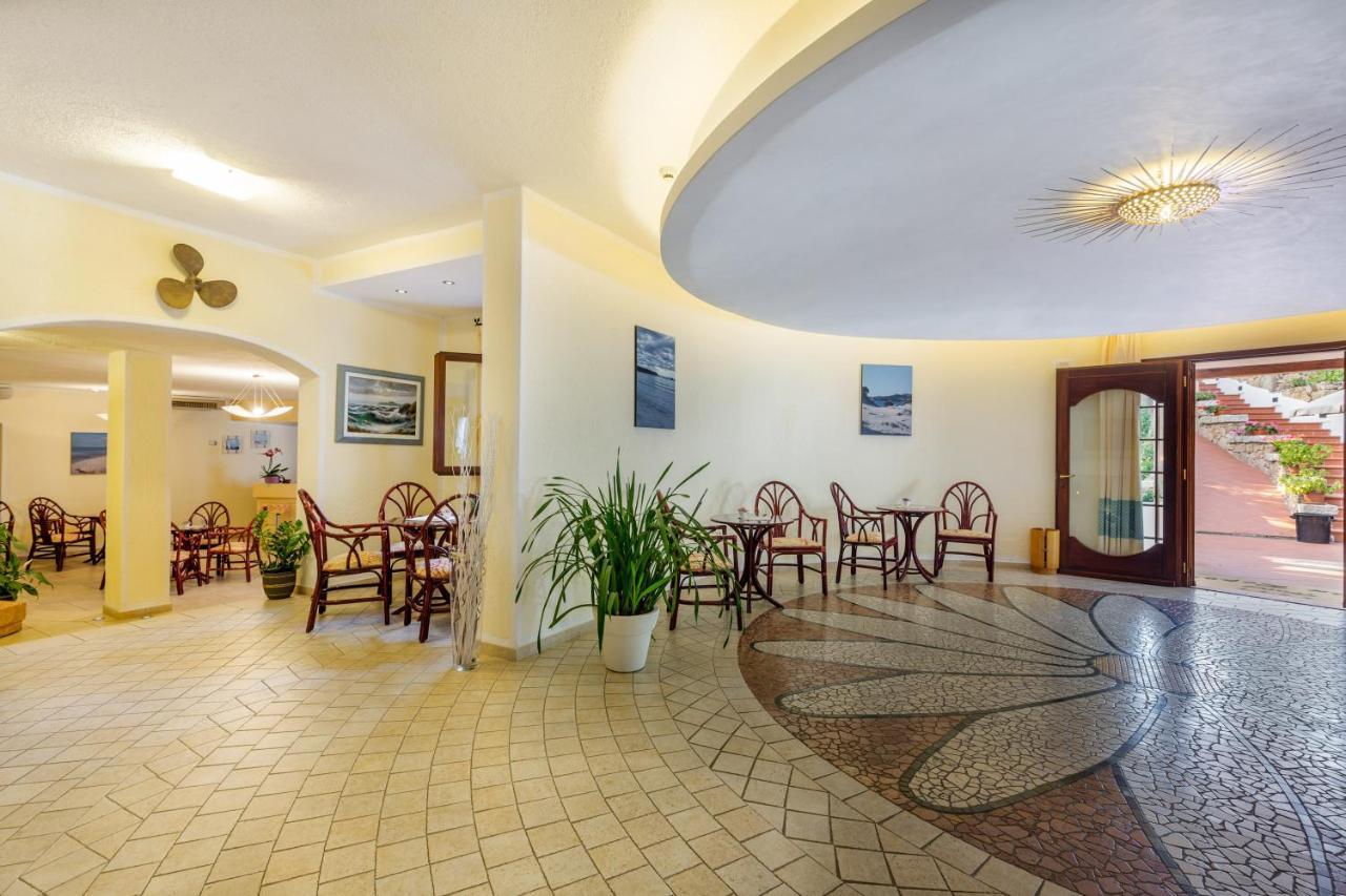 Hotel Mon Repos Baja Sardinia Zewnętrze zdjęcie
